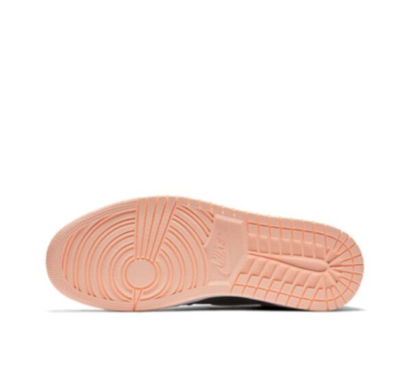 Jordan 1 Retro High Black Crimson Tint 555088-081 - Image 5