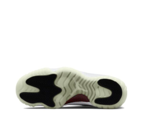 Jordan 11 Retro Low 72-10 AV2187-001 - Image 6