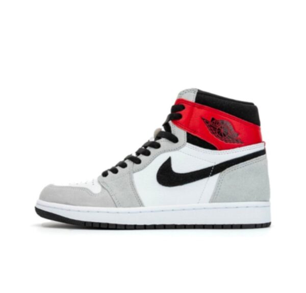 Jordan 1 Retro High Light Smoke Grey 555088-126