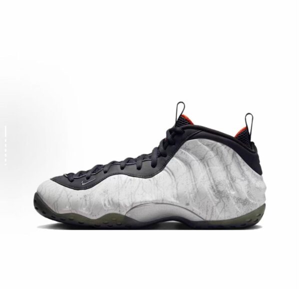 Nike Air Foamposite One Tekken 8 Jin Kazama HF6367-001