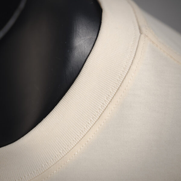 Gucci Waistband Logo Embroidered T-Shirt - Image 8