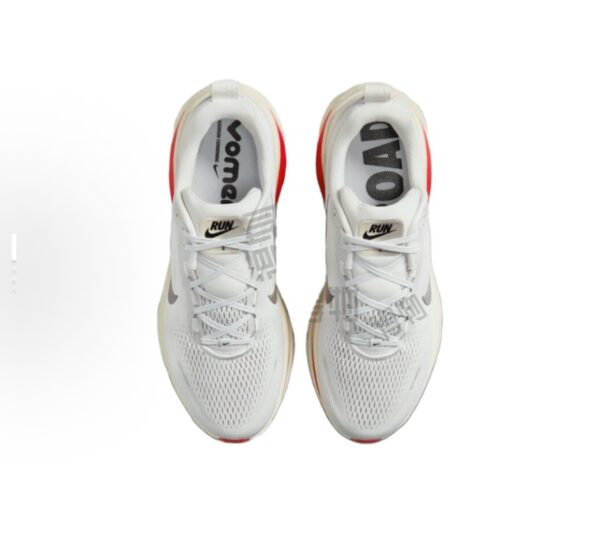 Nike Vomero 18  HM6803-001 - Image 4